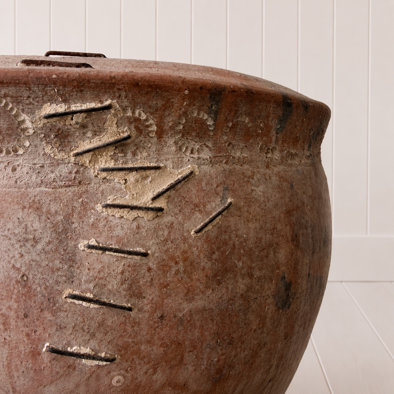 Antique Spanish Stitched Cosi Pot - Image 2