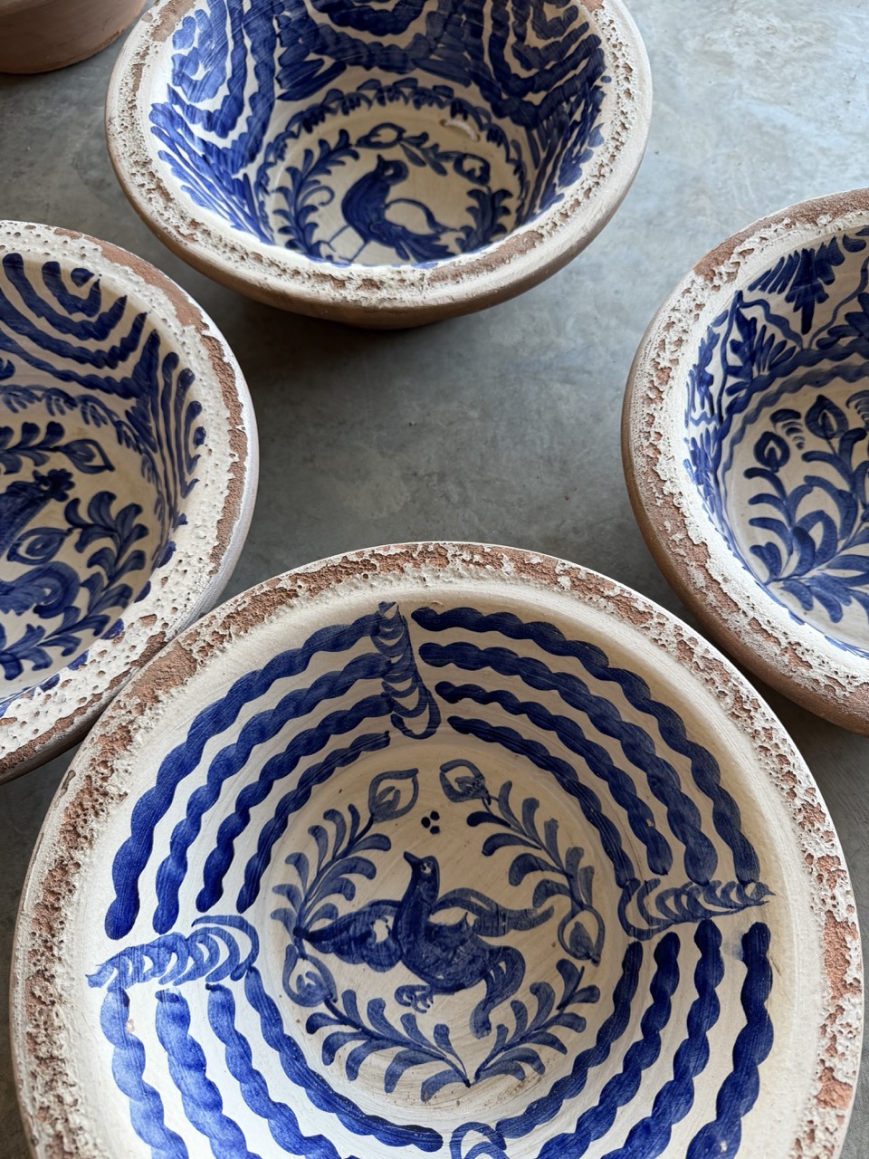 30cm Spanish Librillo Bowls 20th Century - Image 9