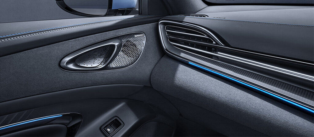 Teater Musikal Dalam Mobil BYD Seal