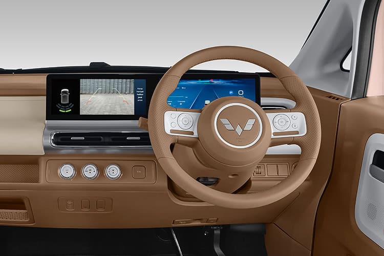 easy-to-park-with-rear-parking-camera new air ev