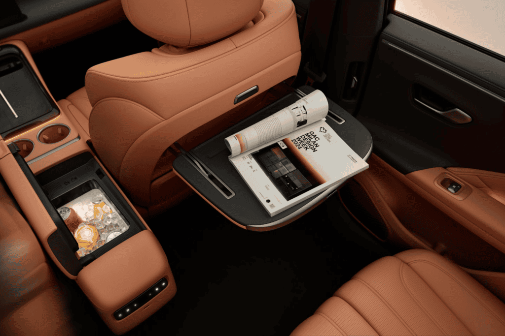 Cold Referigerator di AION V