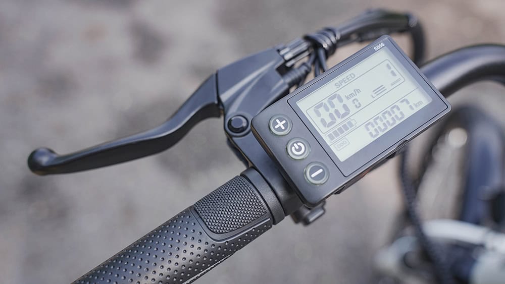 cycling in the rain ado lcd display