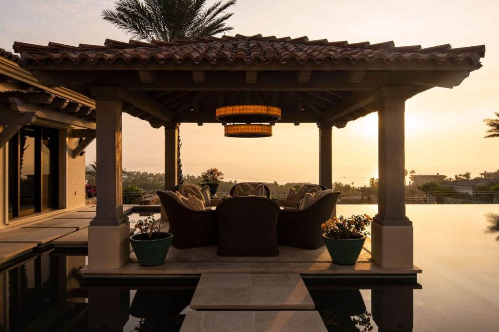 Ocean-View Infinity Pool And Firepit Lounge With Cabanas At Casa Luna Escondida In Palmilla