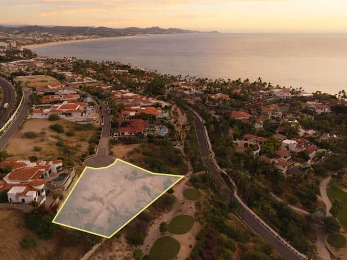 Palmilla Ocean View Villa Plot With Scenic Coastline And Lush Surroundings. Perfect For Building Your Dream Home In Palmilla.