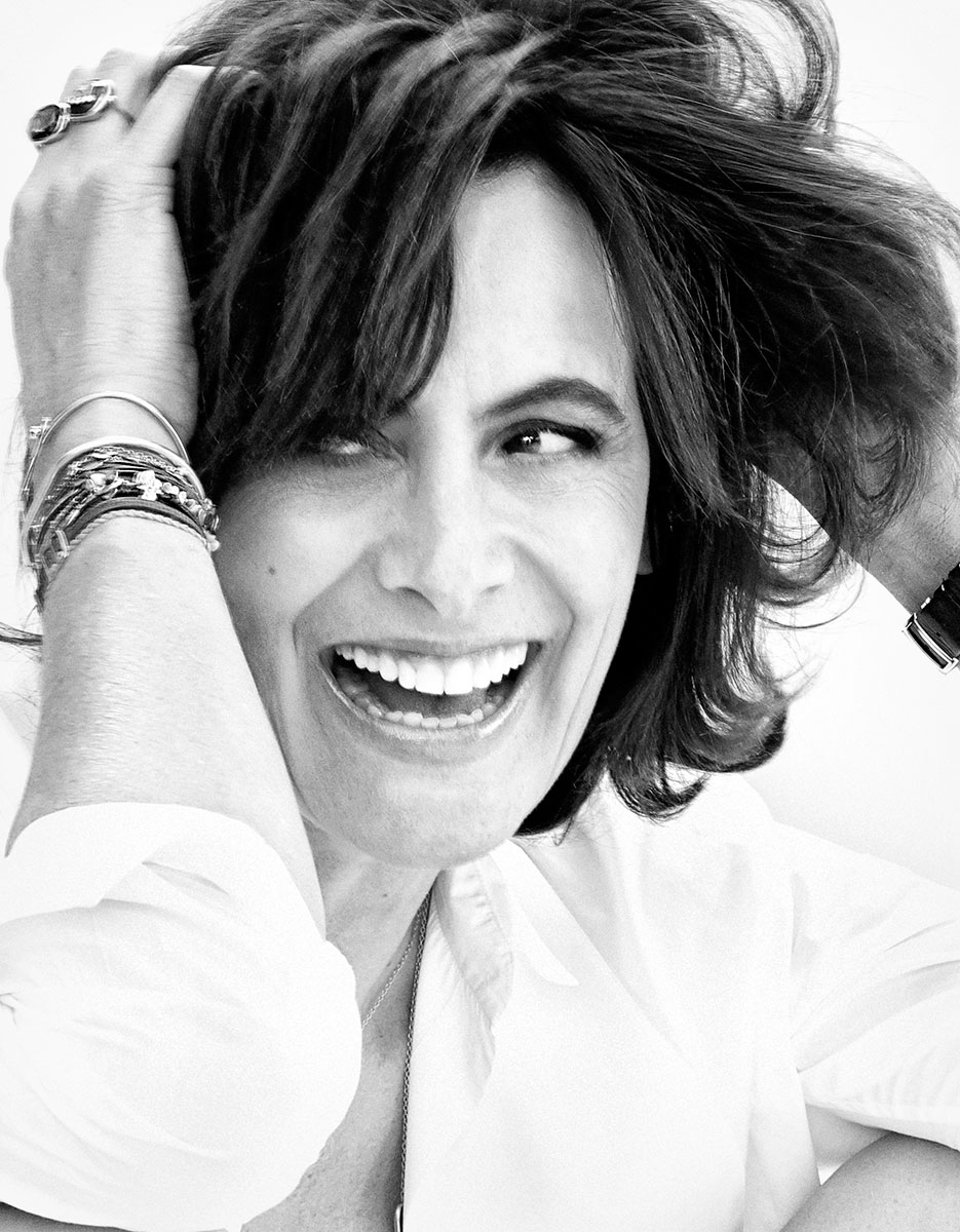 Happy woman laughing, black and white portrait, professional photography, contemporary portrait, fashionable woman with jewelry, Pamela Hanson Photography SEO image.