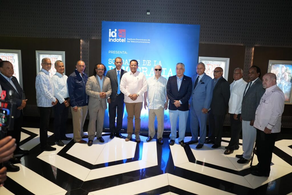 Indotel presenta documental “Soldados de la Democracia”, un homenaje a militares que contribuyeron a preservar la institucionalidad dominicana.