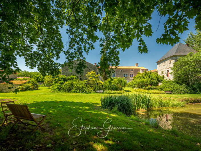 The garden of the Logis de la Petite Coudraie