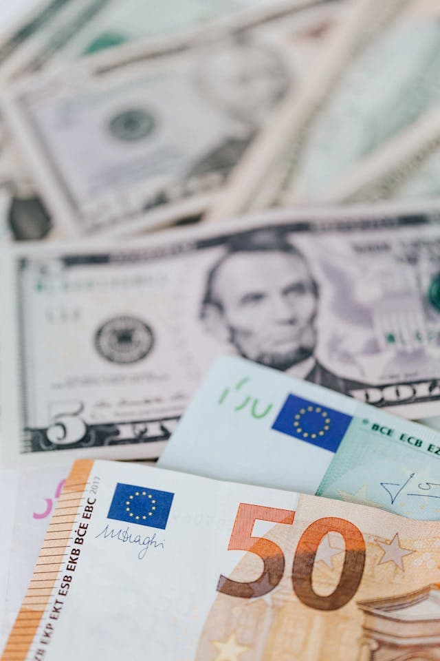 Money from USA and eurooe