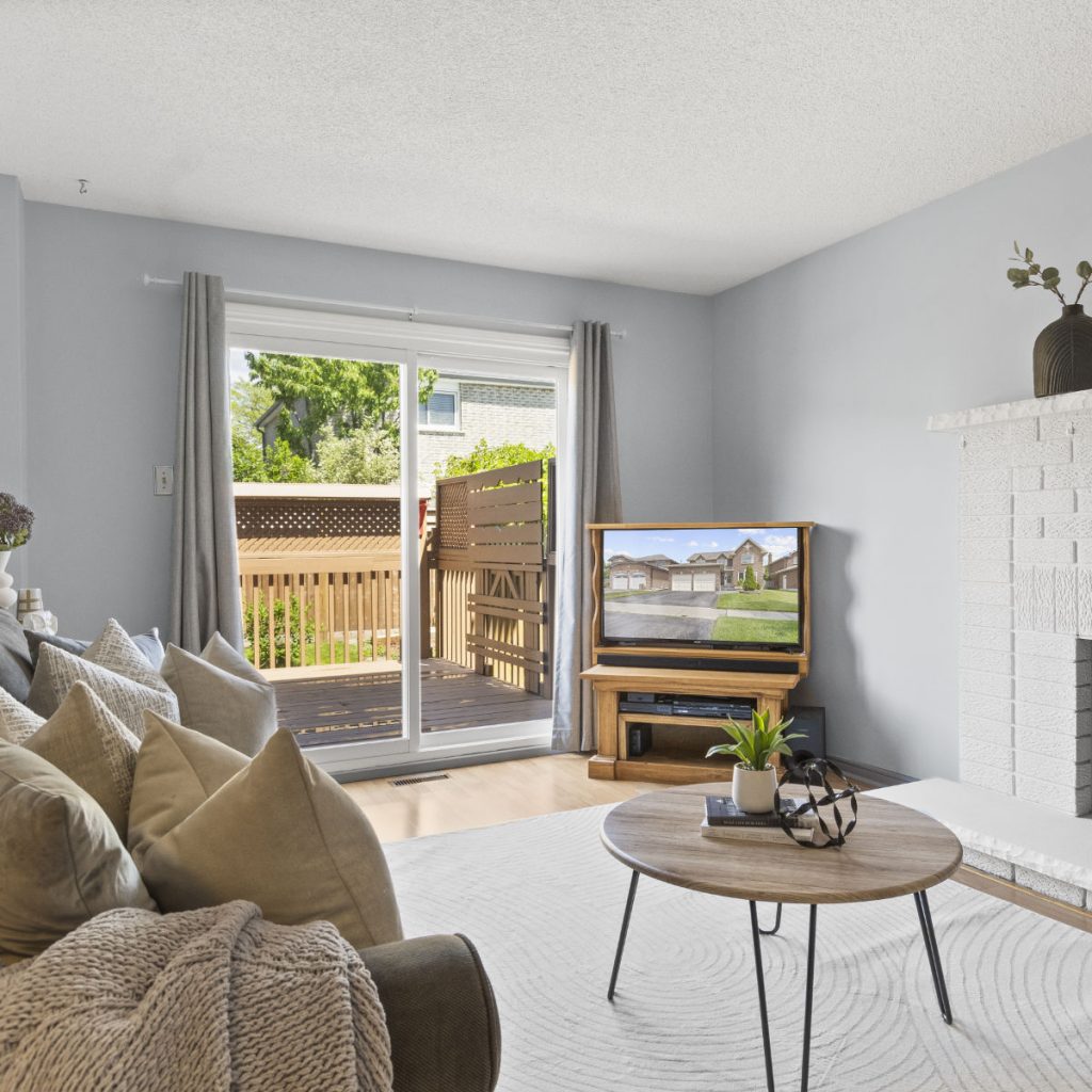 Family Room 3 1200x1200 1 - 2