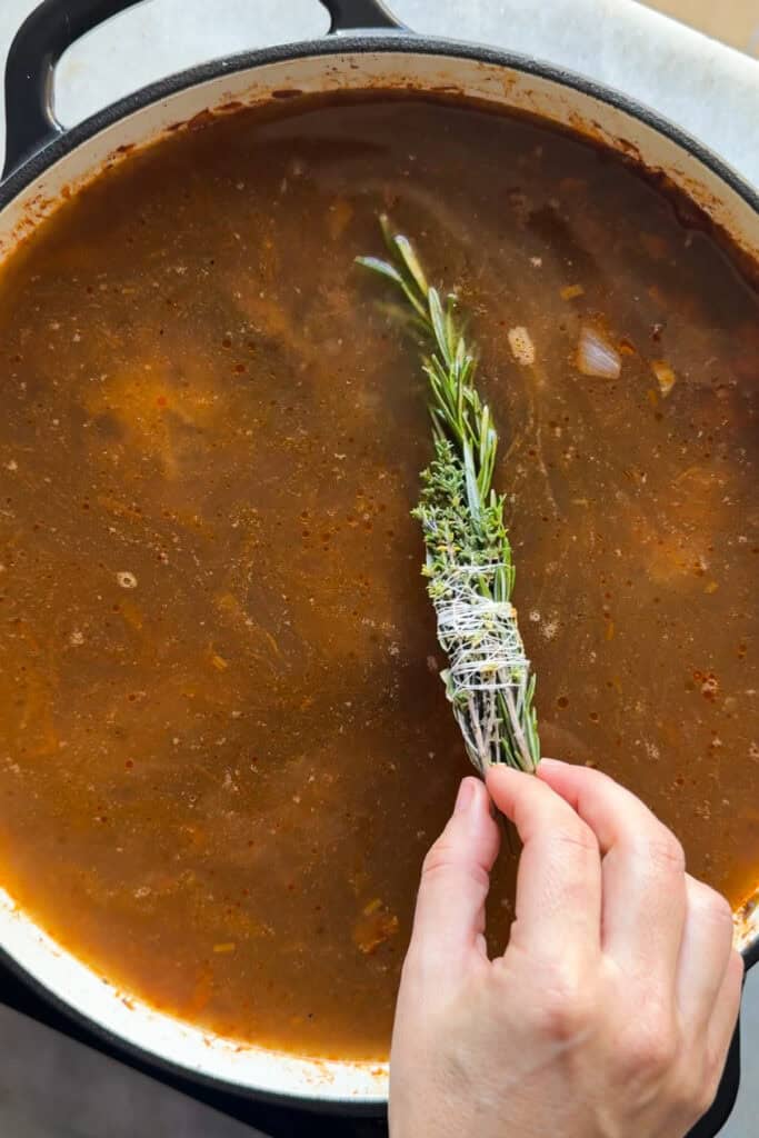 Cazuela de carrilleras de cerdo