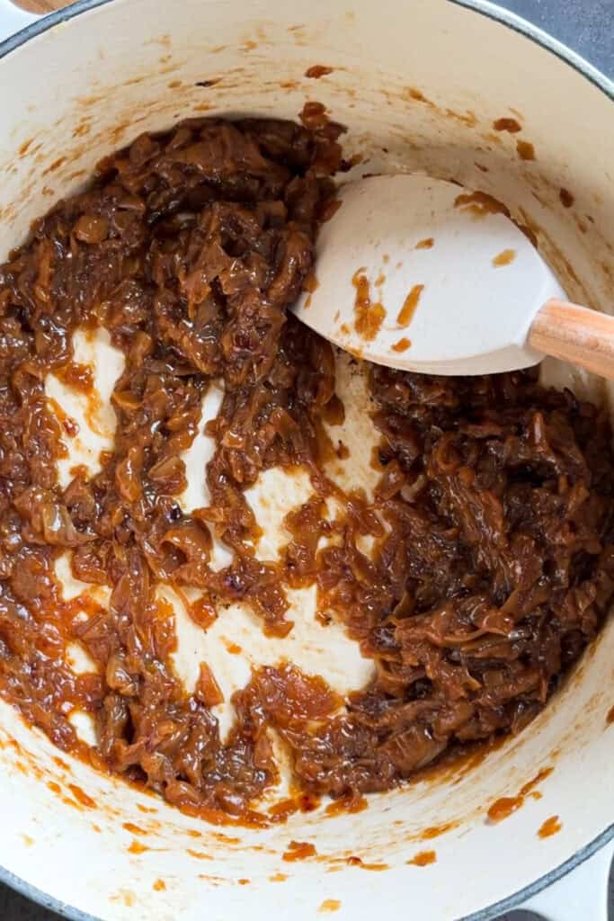 Cebolla caramelizada para sopa