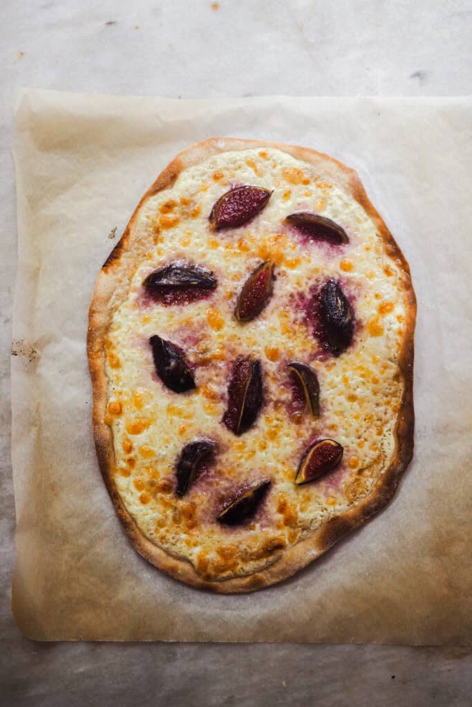 Paso 5 Flammkuchen de Higos y Jamón: hornear