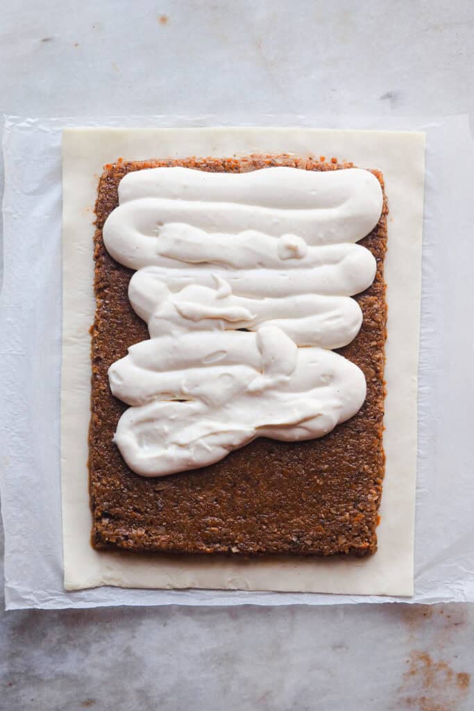 Paso 2_capa de salsa mornay a medio poner