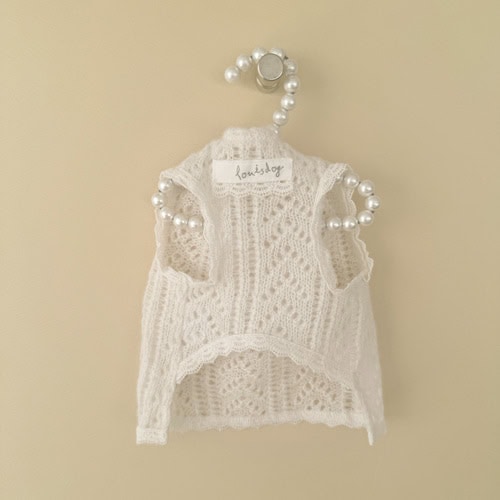 White Knitted Sleeveless by Louisdog