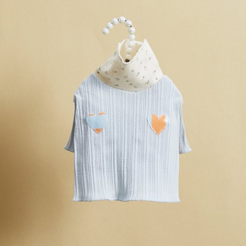 My High Neck in Sky by Louisdog