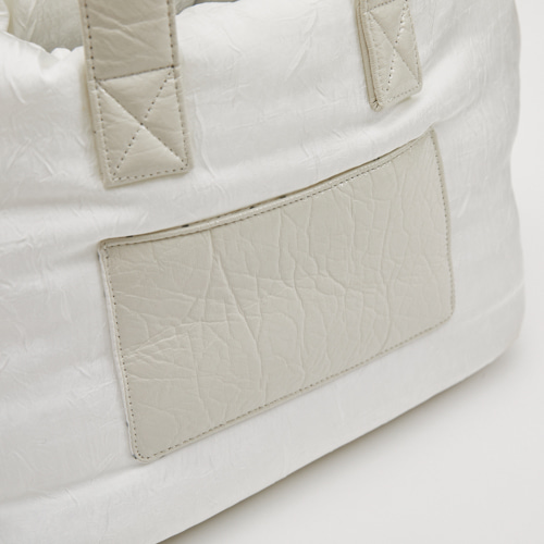 Blanc Around Bag by Louisdog luxury designer dog carrier