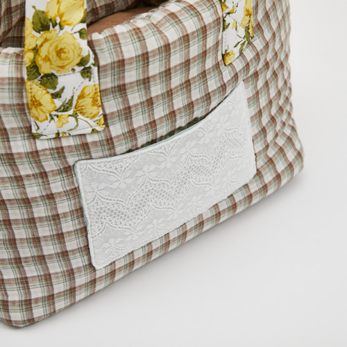Grove Around Bag by Louisdog luxury dog carrier with Italian linen, Liberty London floral handles, and removable travel cushion.