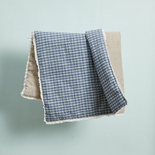 Mellow Blanket by Louisdog reversible luxury dog blanket with Thinsulate insulation