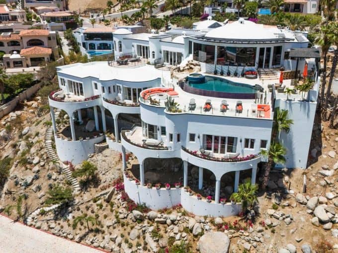 Pedregal Hillside Villa With Terraces And Pool, Offering Stunning Ocean Views.