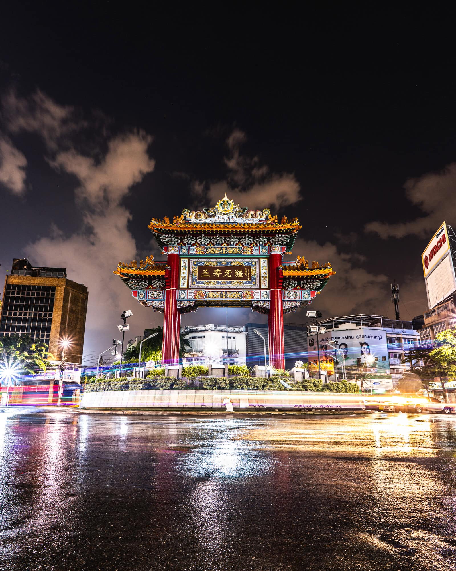 The Gateway Arch, Odeon Circle in China Town, Bangkok, Thailand
