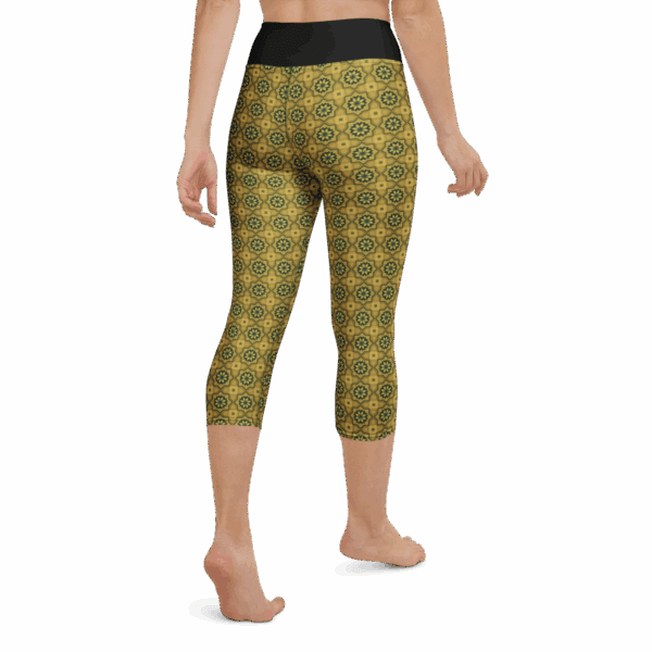 Demeter -  Capri Leggings