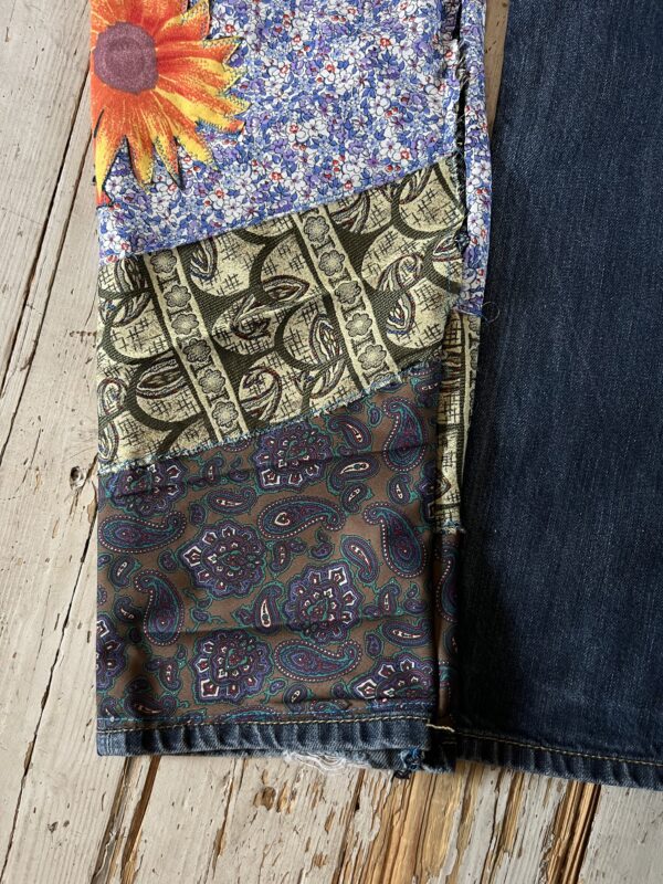 Jeansy Carhartt WIP Custom Flowers 00s - obrazek 7