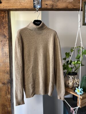 Sweter Turtleneck Wełniany