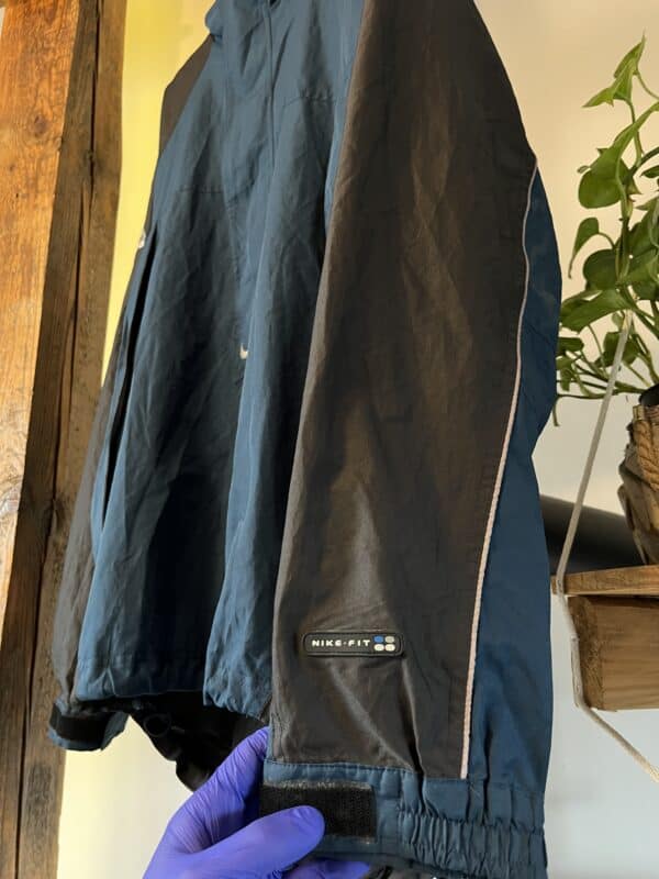 Kurtka Nike ACG 00s - obrazek 5