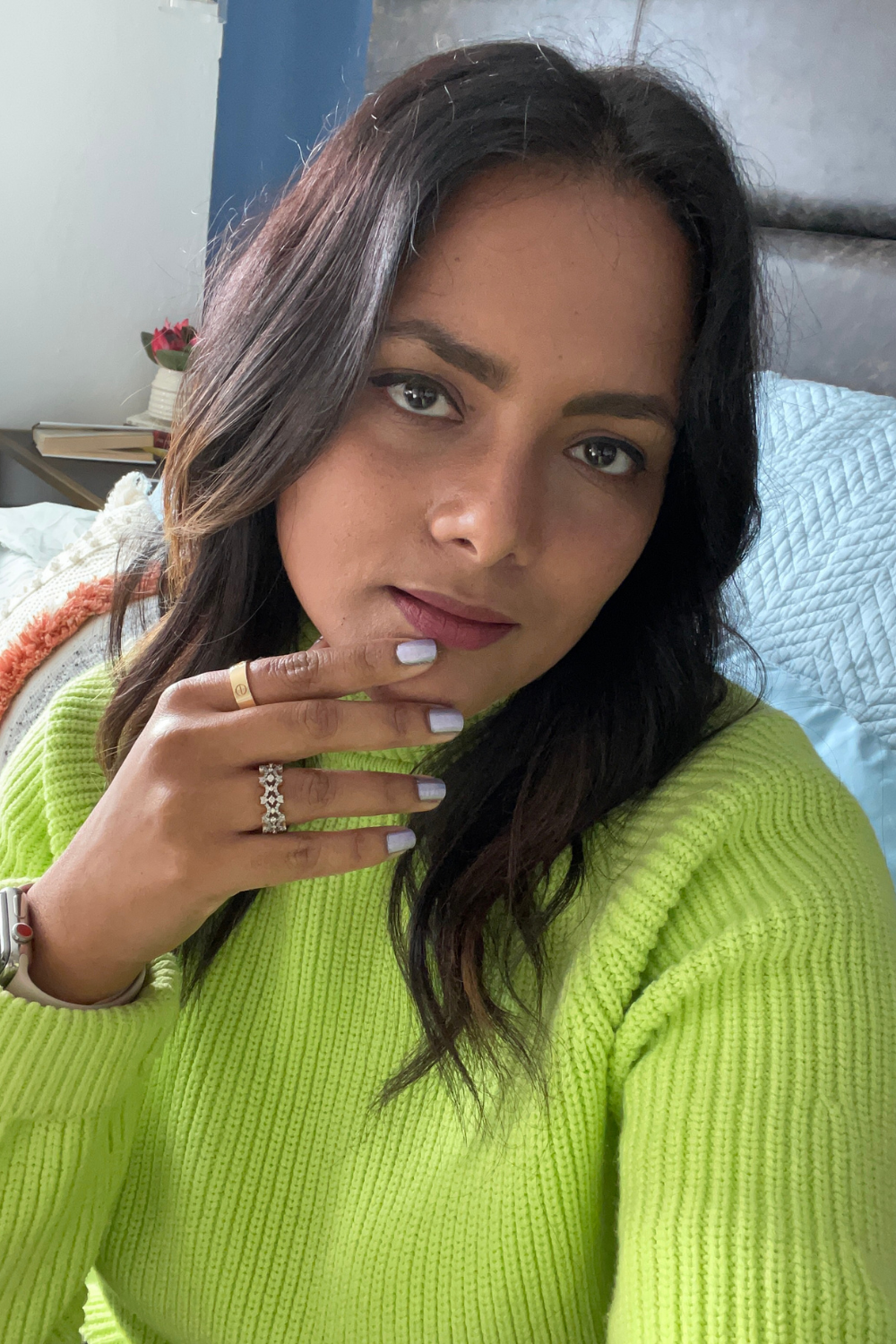 How to apply gel nail polish stickers