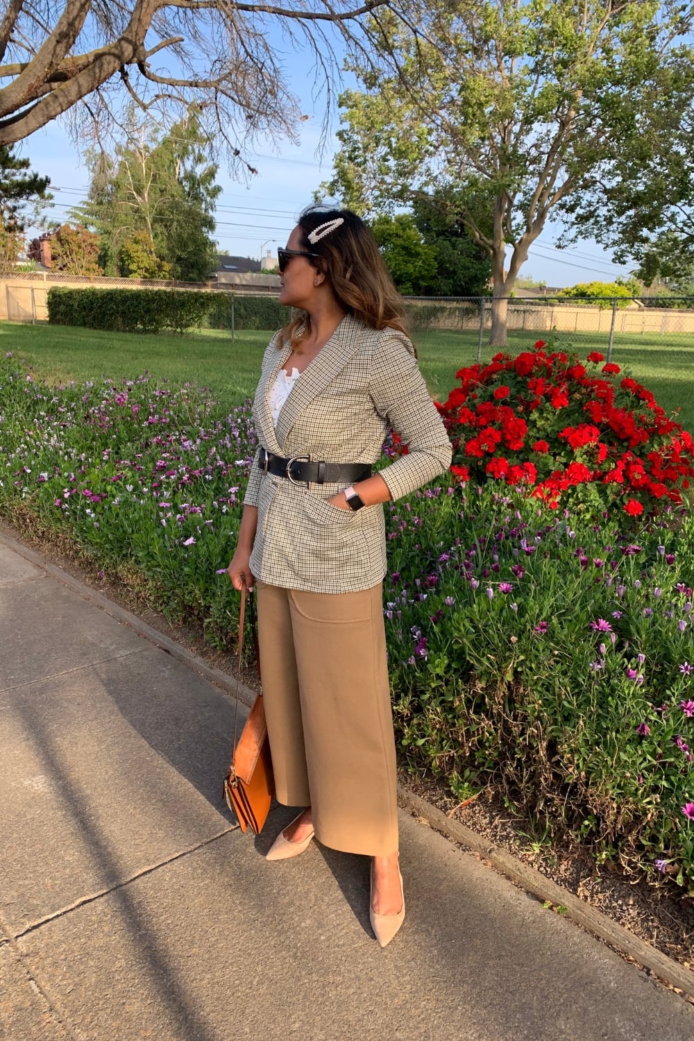 How To Pick And Style Belts With Your Outfits: Dresses, Skirts, Outerwear, Bottoms