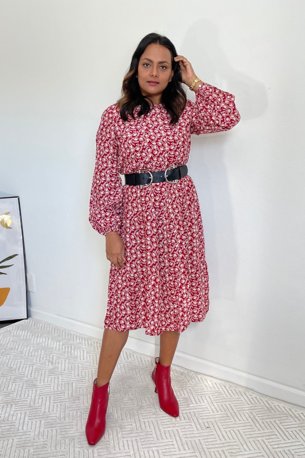 Wear belts with flowy midi dress