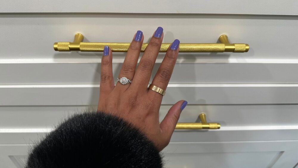 Best Purple Nail Polish Shades To Modernize Your Cold Weather Looks - Blog Banner