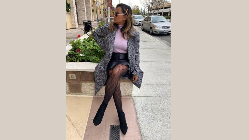 Chic Plaid Coat Outfits That Will Elevate Your Cold Weather Looks Blog Banner