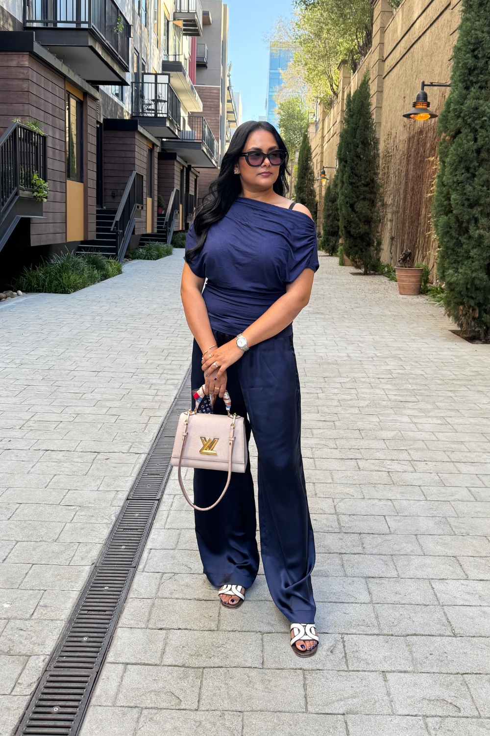 satin-pants-outfit-with-offshoulder-top