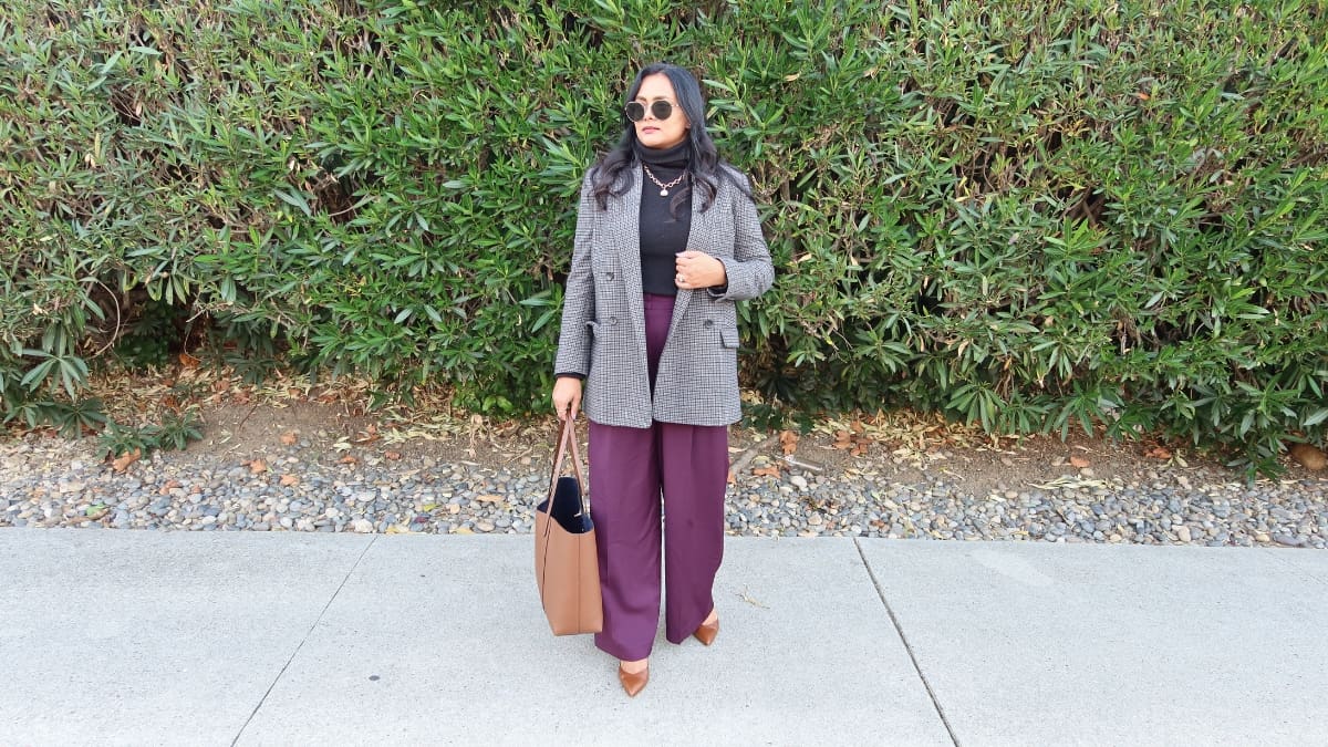 Modern Black Turtleneck Sweater Outfit Ideas - Blog Banner