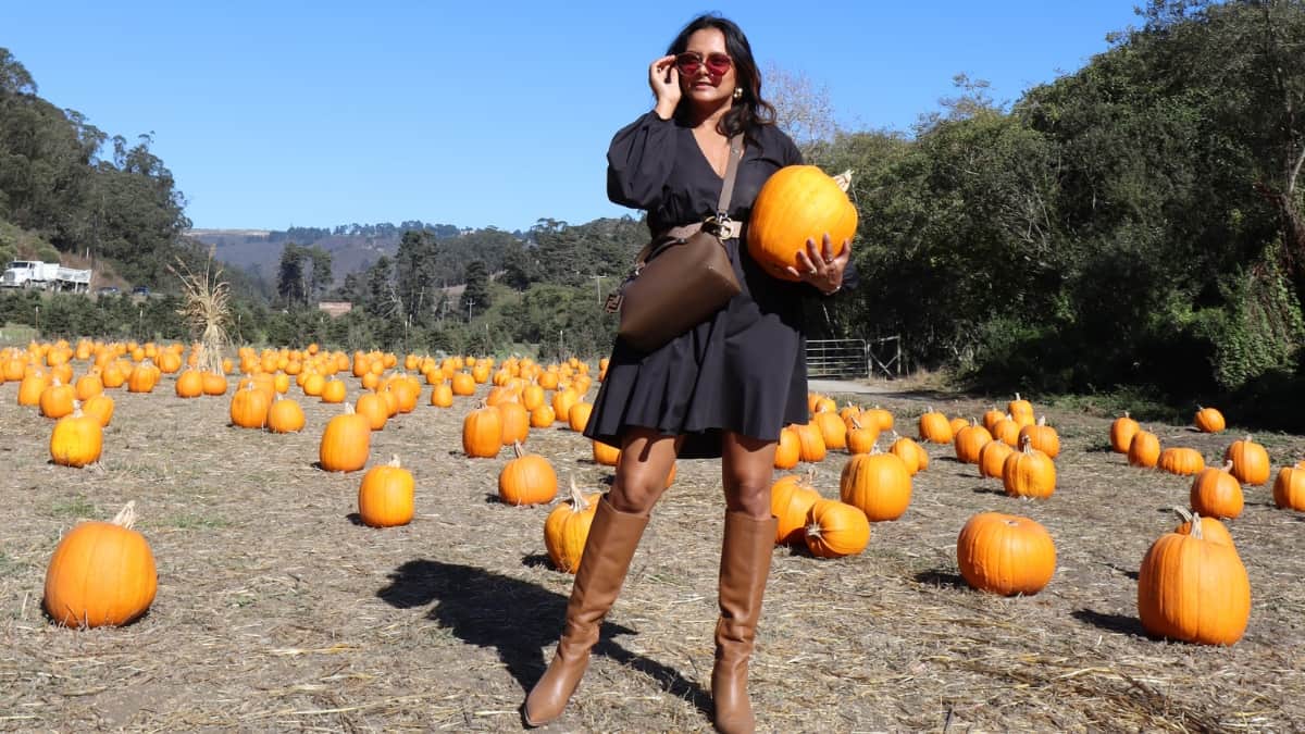 How To Wear The Right Boots With Your Dresses - Blog Banner