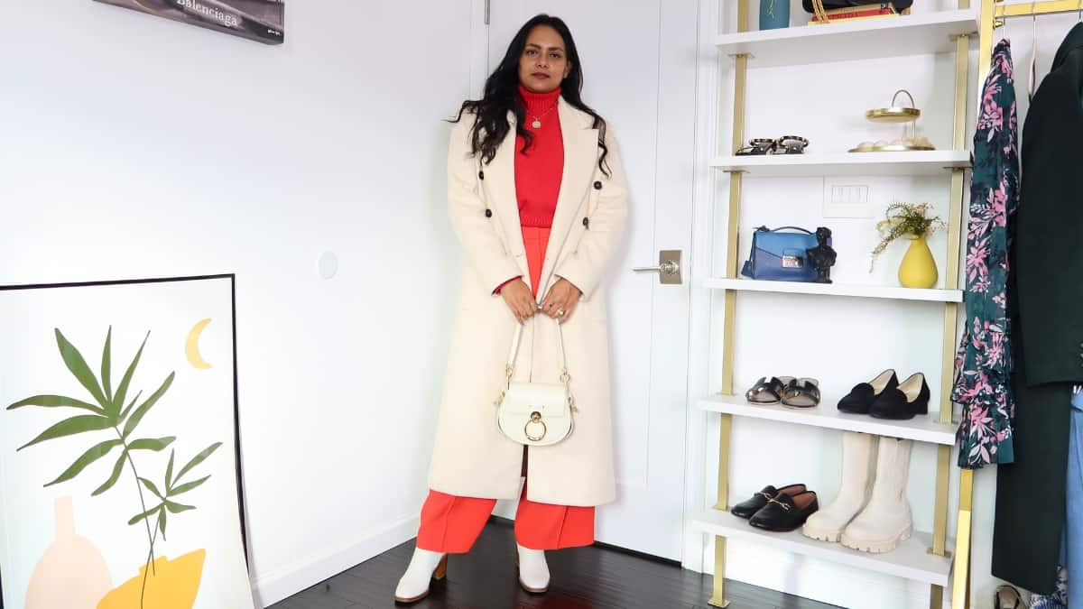 Red Pants Outfit Ideas That Look Sophisticated And Wearable - Blog Banner