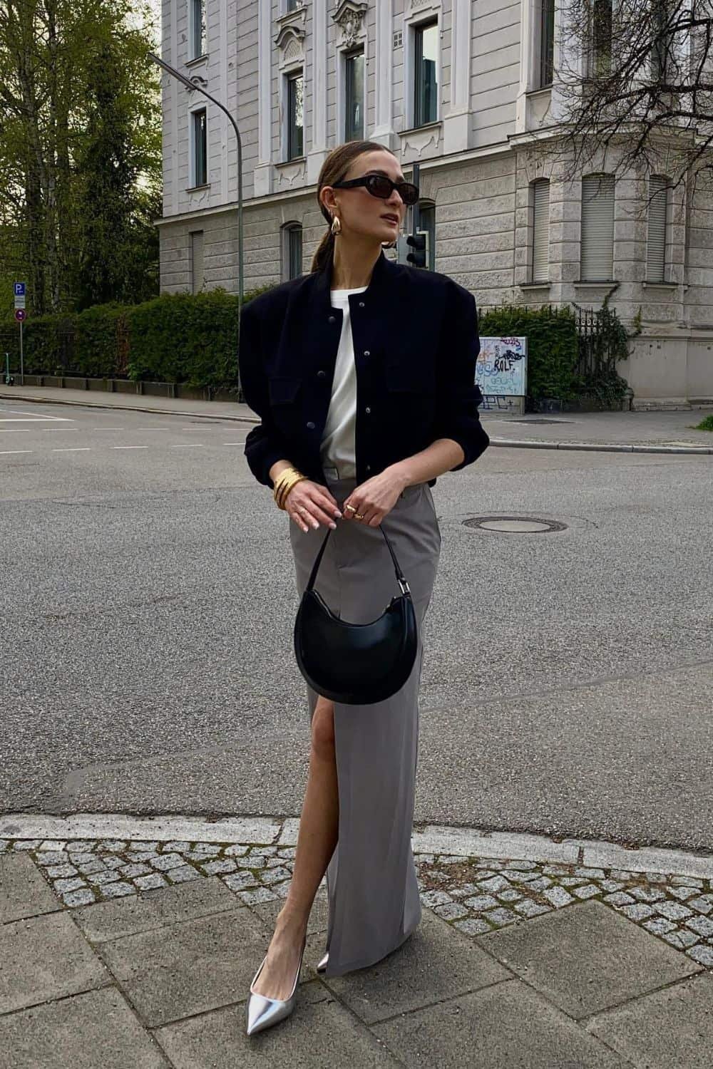 How to style maxi skirt with loose jacket