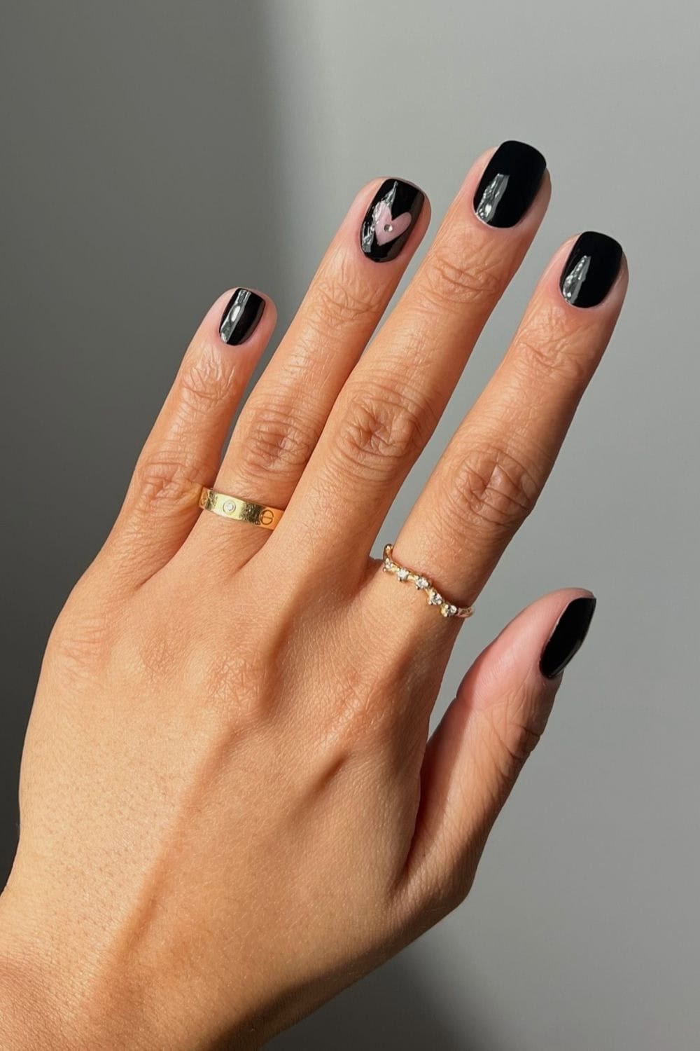 Professional Nail Idea Glossy Black