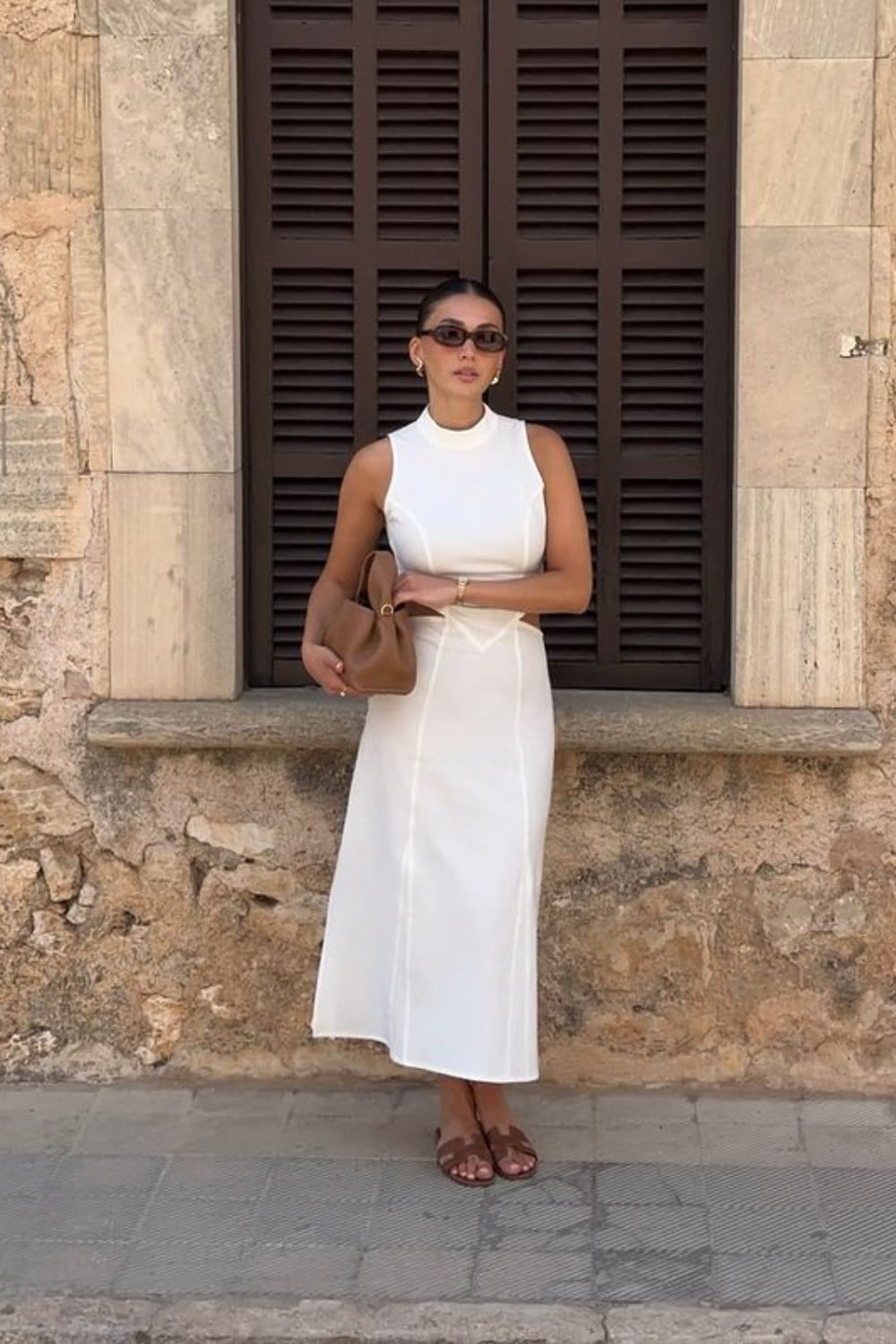 what-to-wear-with-white-dress-Slide-Sandals