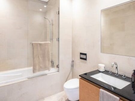 1 bedroom in 110 Residence