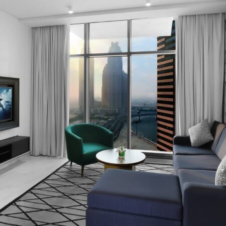 Estudio in The Atria