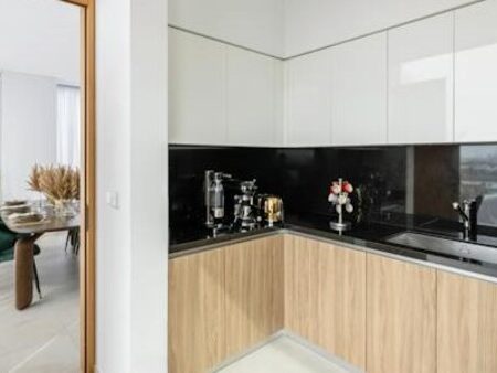 1 bedroom in 110 Residence