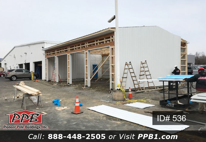 Pole Building Dimensions: 32’ W x 48’ L x 14’ 6” H (ID# 536) 32’ Standard Trusses, 4’ on Center 4/12 Pitch Colors: Siding Color: White Roofing Color: White Trim Color: White