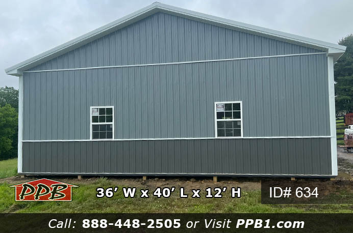 634 - Two-Tone Three Bay Pole Building