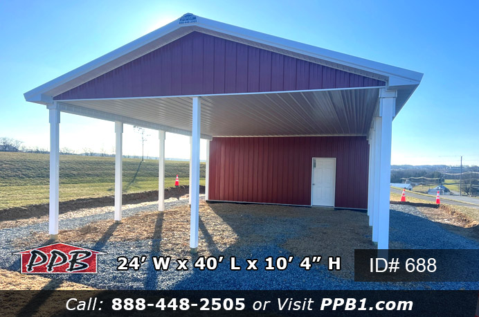688 - Red Pavilion With A Garage