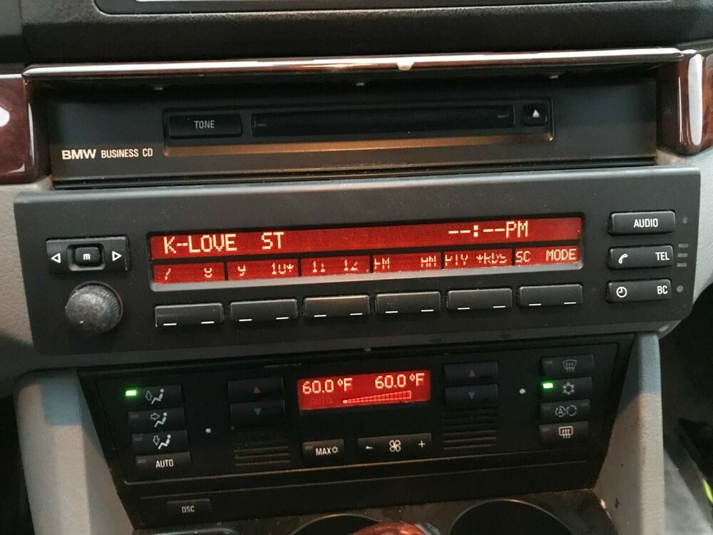 BMW MID Radio Pixel Repair
