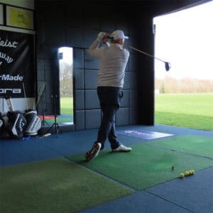 Josh-Glassby,-Golf-professional-art-Easingwold-Golf-Club