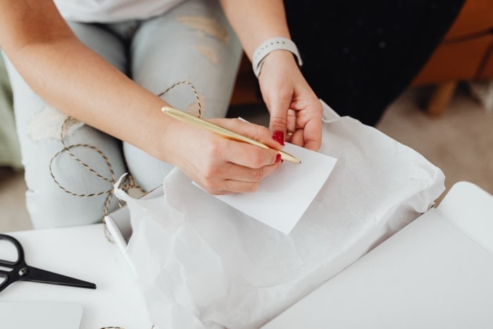 How o sell Canva templates on Etsy