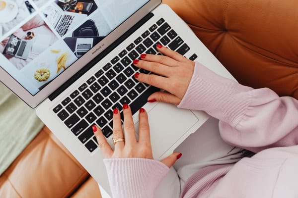 how to lock sheets in Google Sheet easily